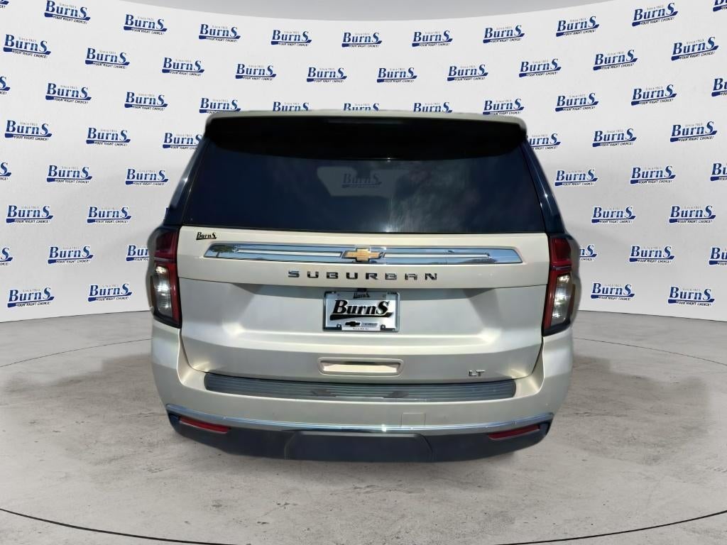 2024 Chevrolet Suburban LT