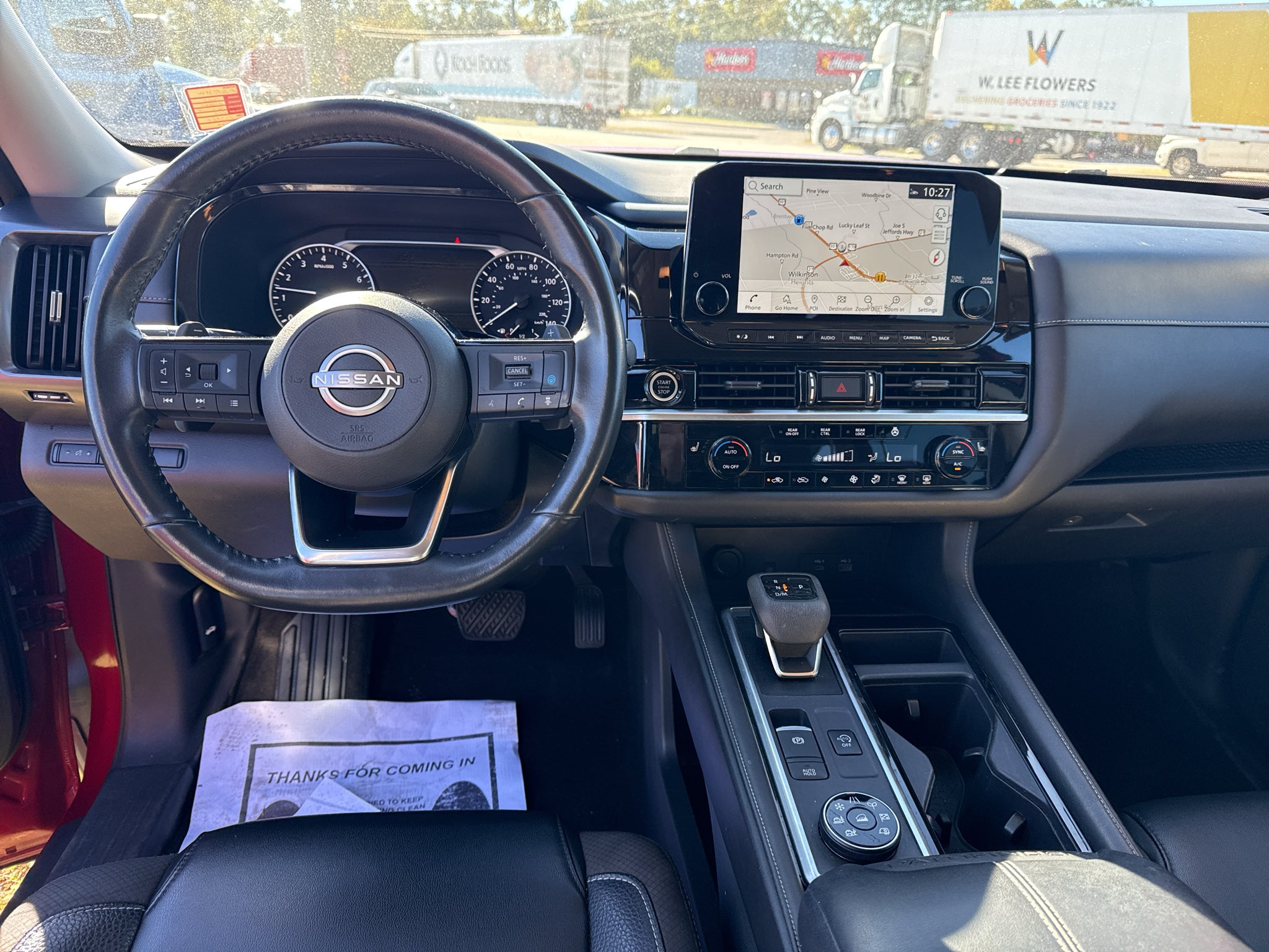2023 Nissan Pathfinder SL