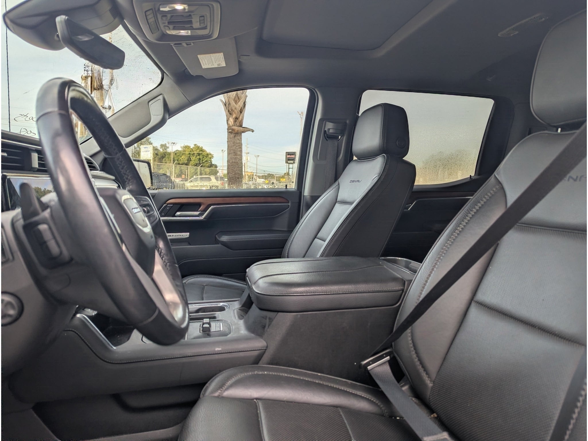 2023 GMC Sierra Denali