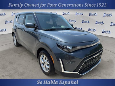 2025 Kia Soul Base