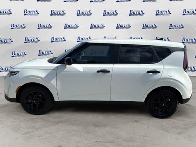 2025 Kia Soul Base