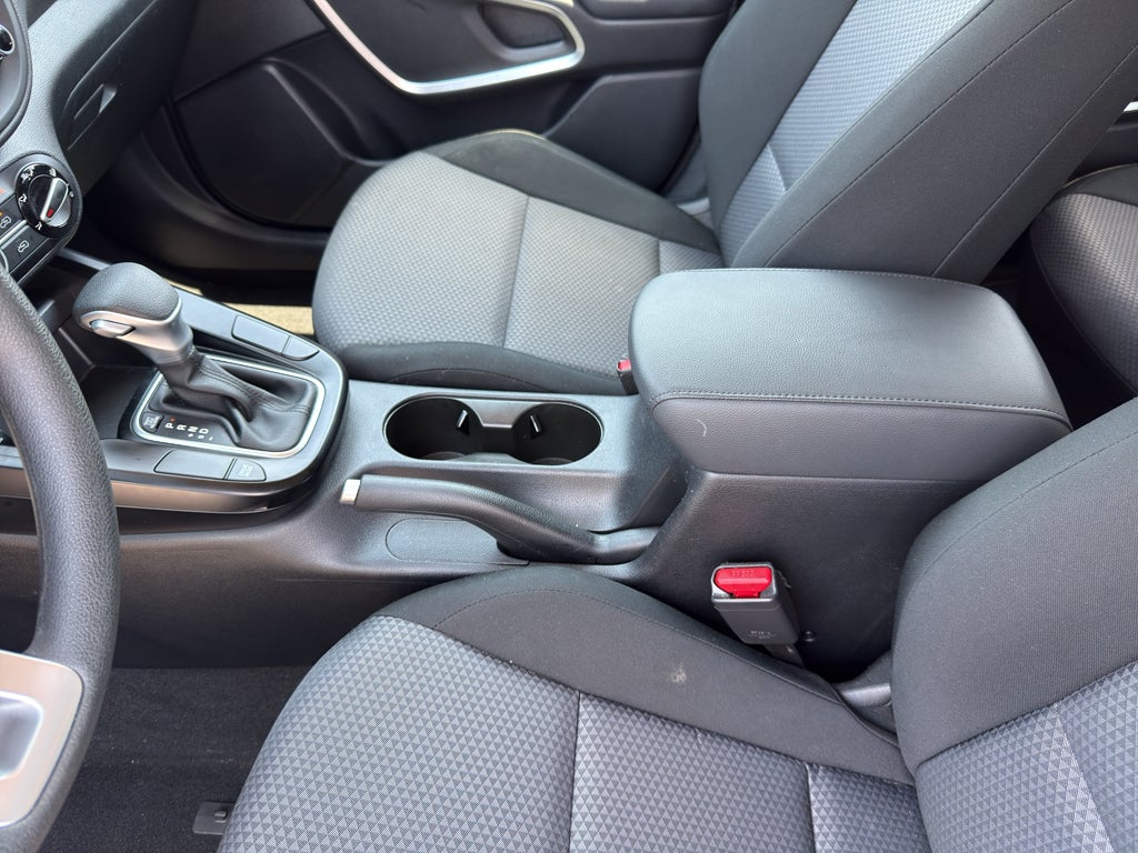 2025 Kia Soul Base