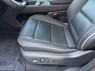 2025 GMC Acadia FWD Denali