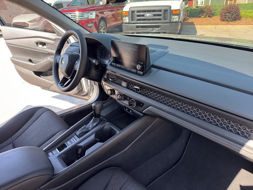 2025 Honda Accord Sedan 1.5T SE