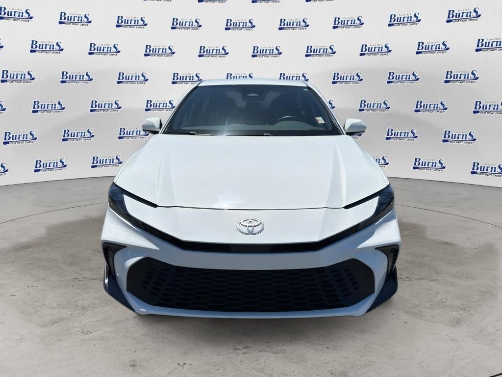 2025 Toyota Camry Hybrid SE