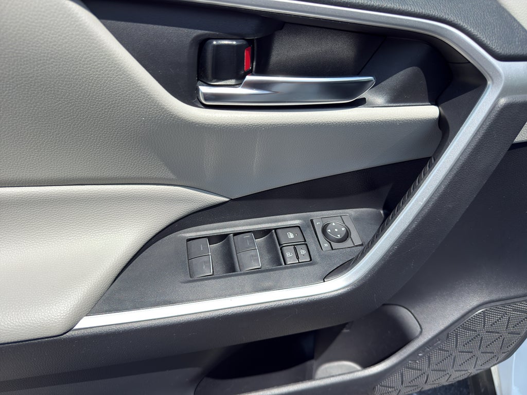 2024 Toyota RAV4 Hybrid Hybrid XLE