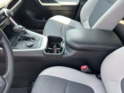 2024 Toyota RAV4 Hybrid Hybrid XLE