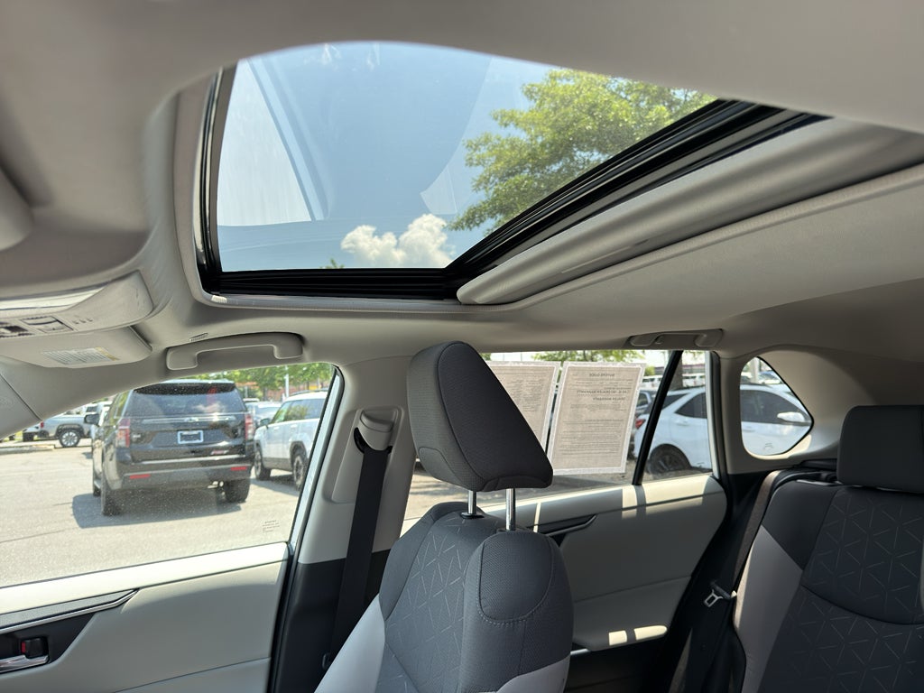 2024 Toyota RAV4 Hybrid Hybrid XLE