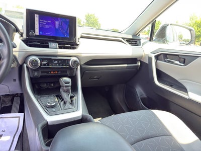 2024 Toyota RAV4 Hybrid Hybrid XLE