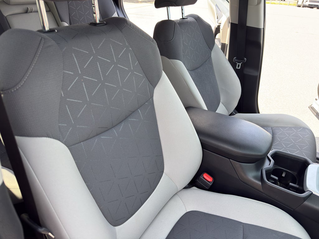 2024 Toyota RAV4 Hybrid Hybrid XLE