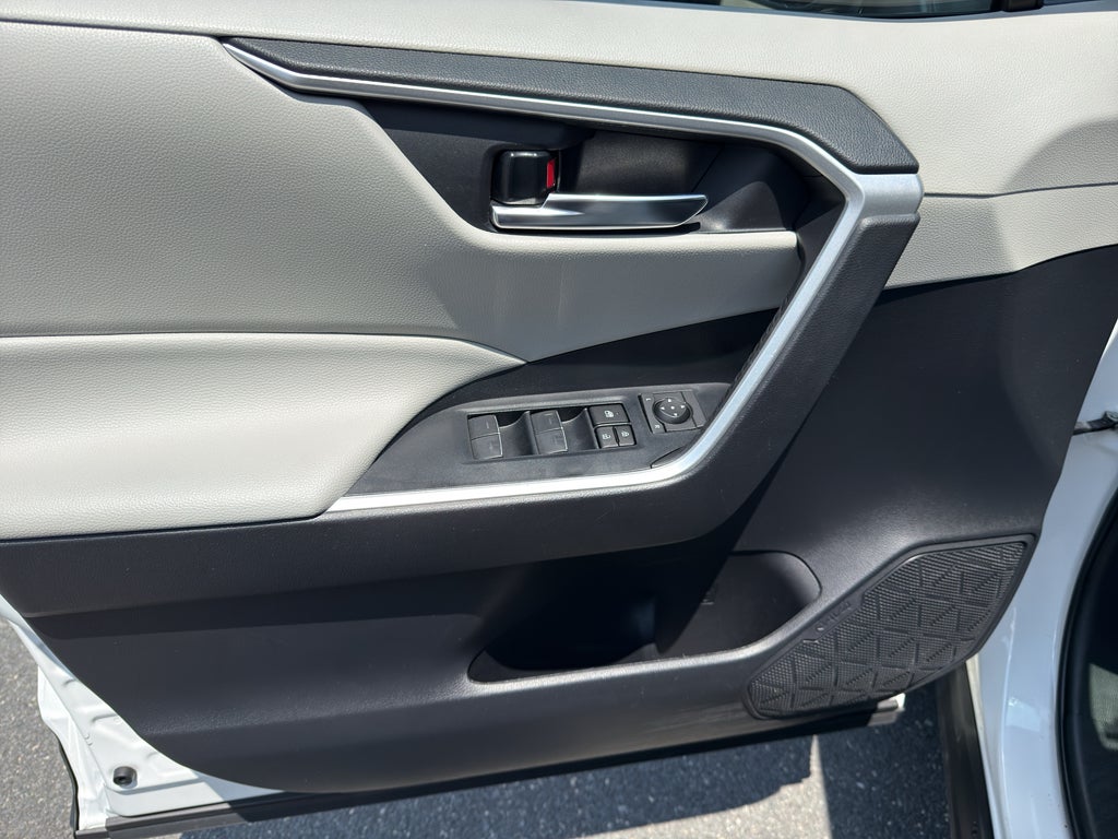 2024 Toyota RAV4 Hybrid Hybrid XLE