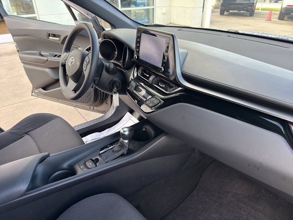 2019 Toyota C-HR LE