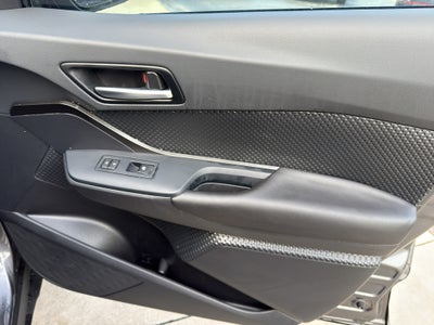 2019 Toyota C-HR LE