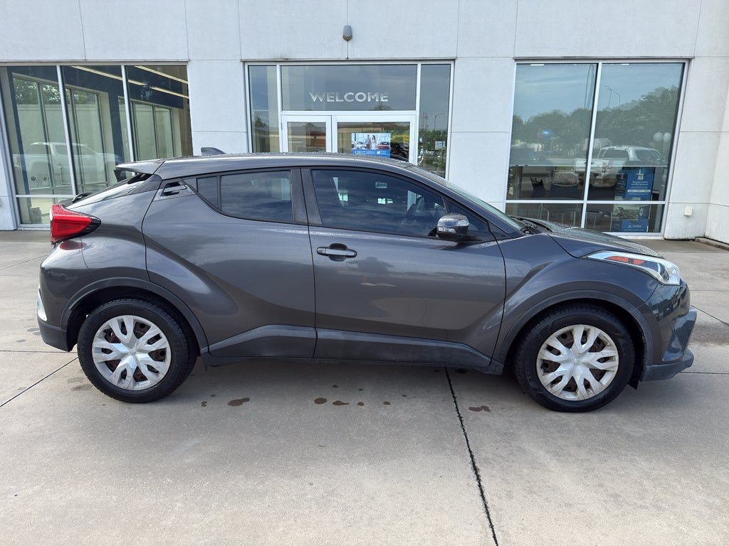 2019 Toyota C-HR LE