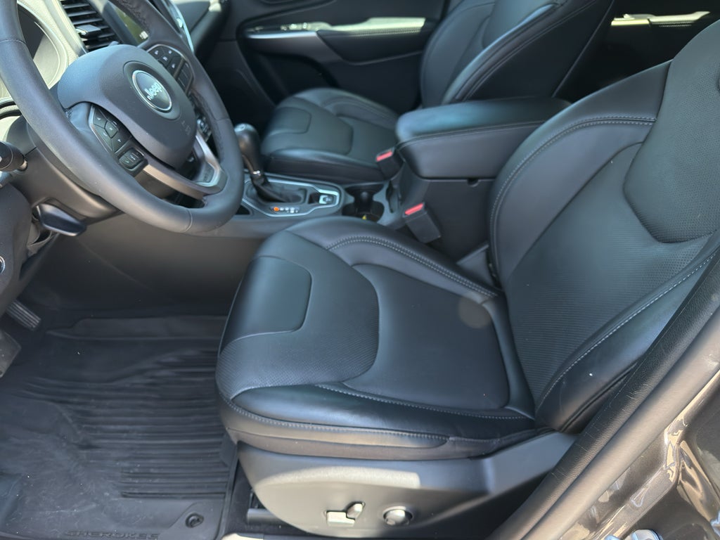 2022 Jeep Cherokee Latitude Lux