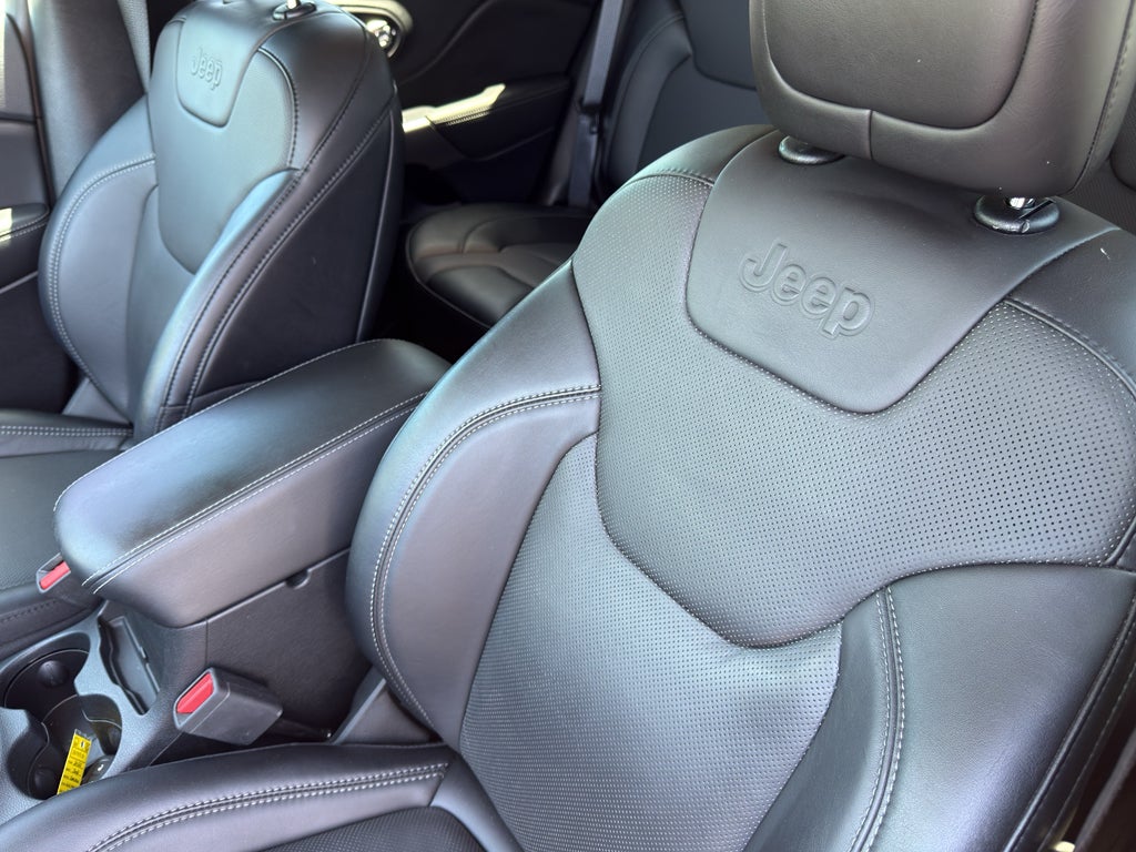2022 Jeep Cherokee Latitude Lux