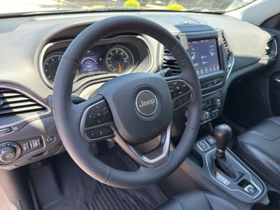 2022 Jeep Cherokee Latitude Lux