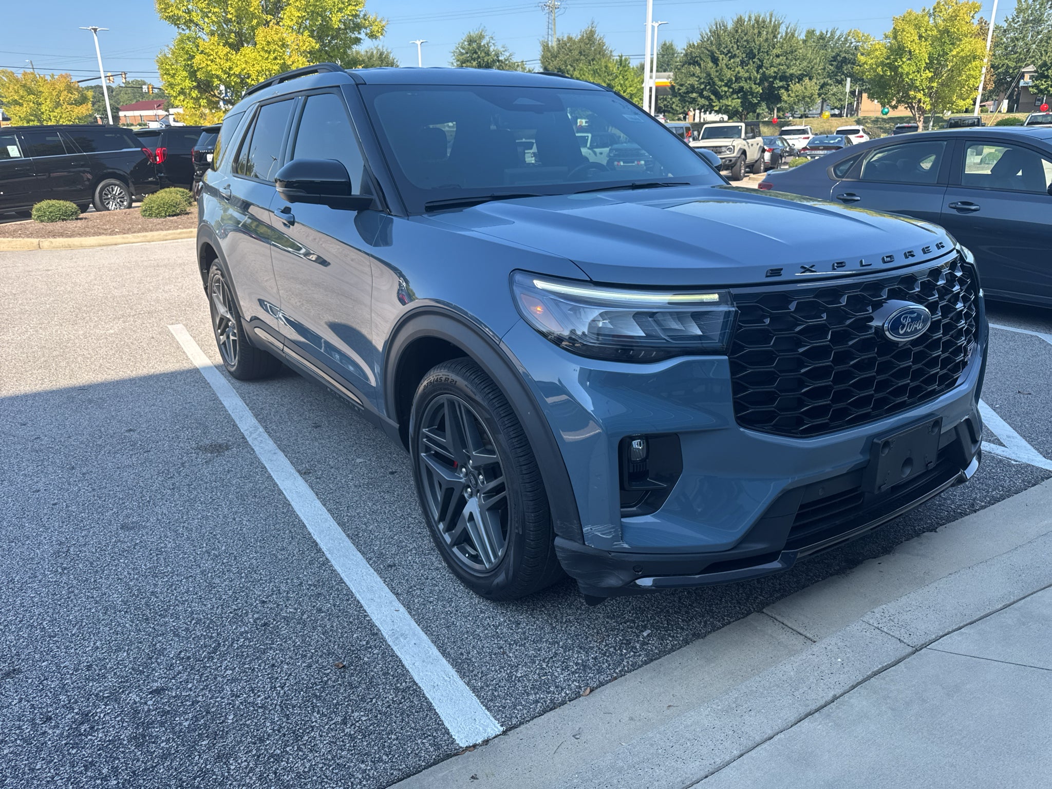 2025 Ford Explorer ST