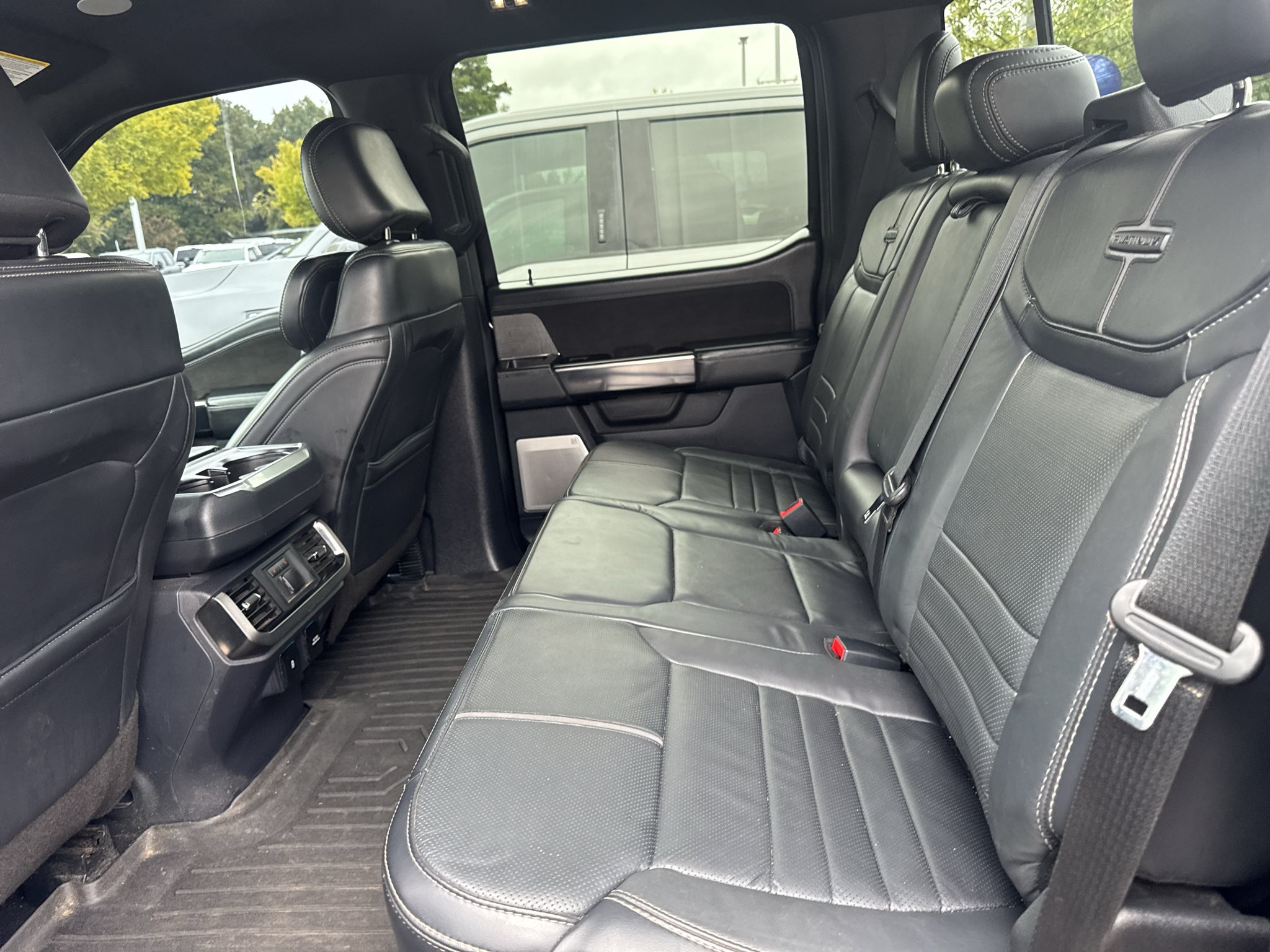 2022 Ford F-150 Base