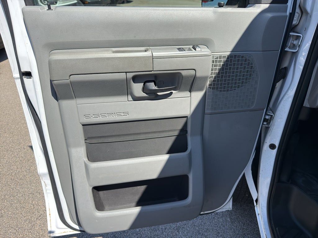 2013 Ford Econoline Commercial