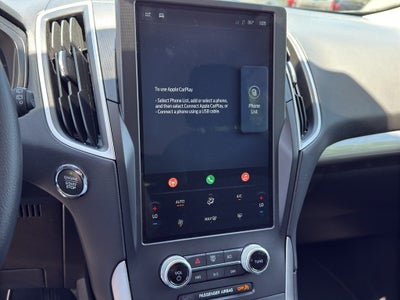 2022 Ford Edge SE