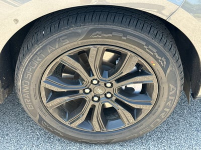 2022 Ford Edge SE