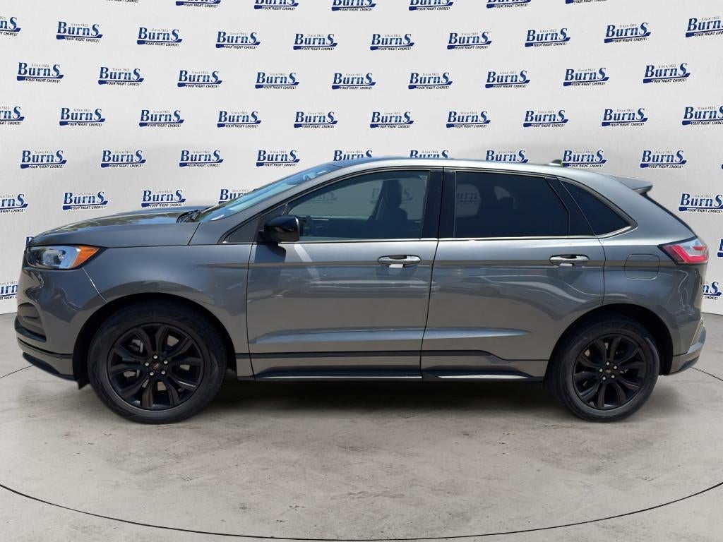 2022 Ford Edge SE