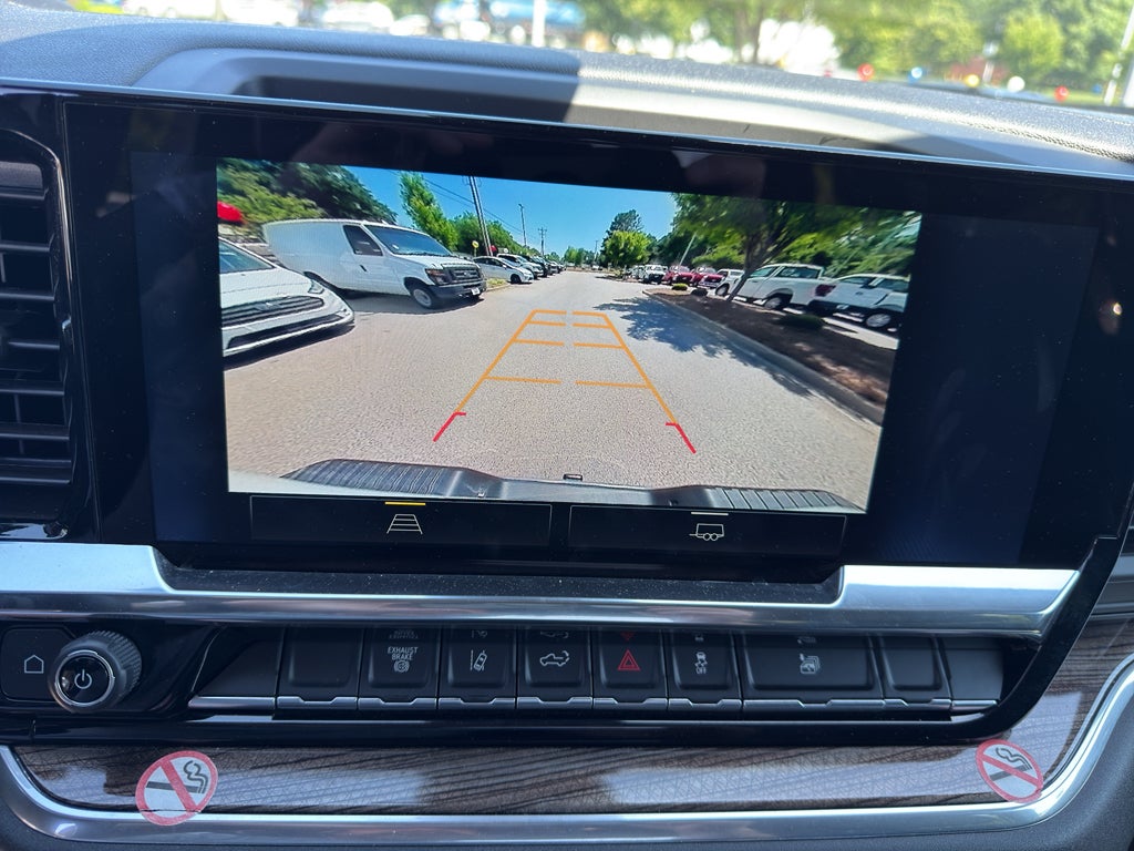 2025 Chevrolet Silverado LT