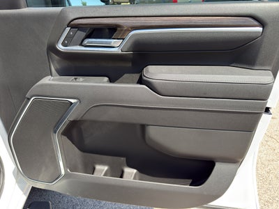 2025 Chevrolet Silverado LT