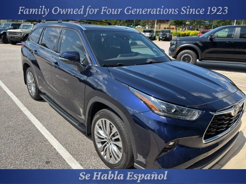 2022 Toyota Highlander Platinum