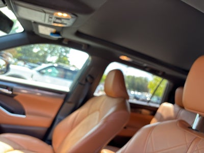 2022 Toyota Highlander Platinum