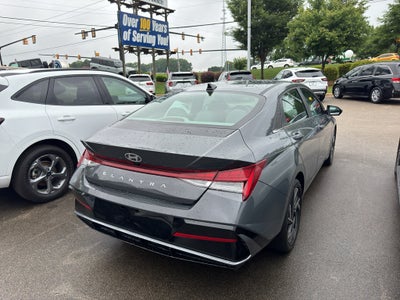 2025 Hyundai Elantra SEL Convenience