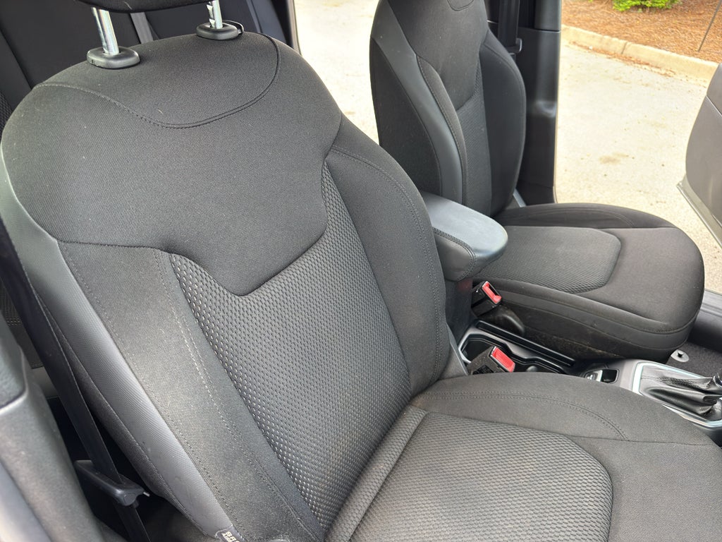 2020 Jeep Renegade Altitude
