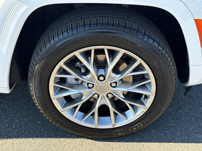 2025 Jeep Grand Cherokee Summit