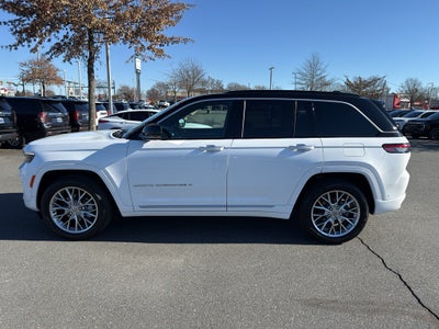 2025 Jeep Grand Cherokee Summit