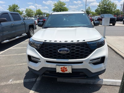 2022 Ford Explorer ST-Line