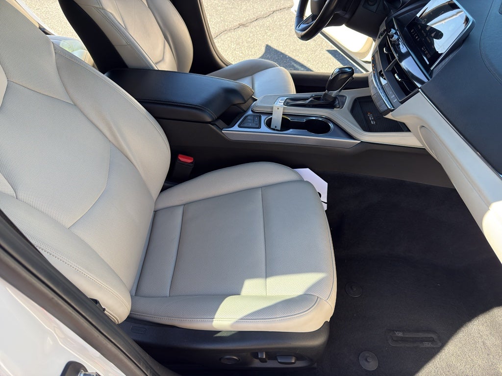 2023 Cadillac CT4 Premium Luxury