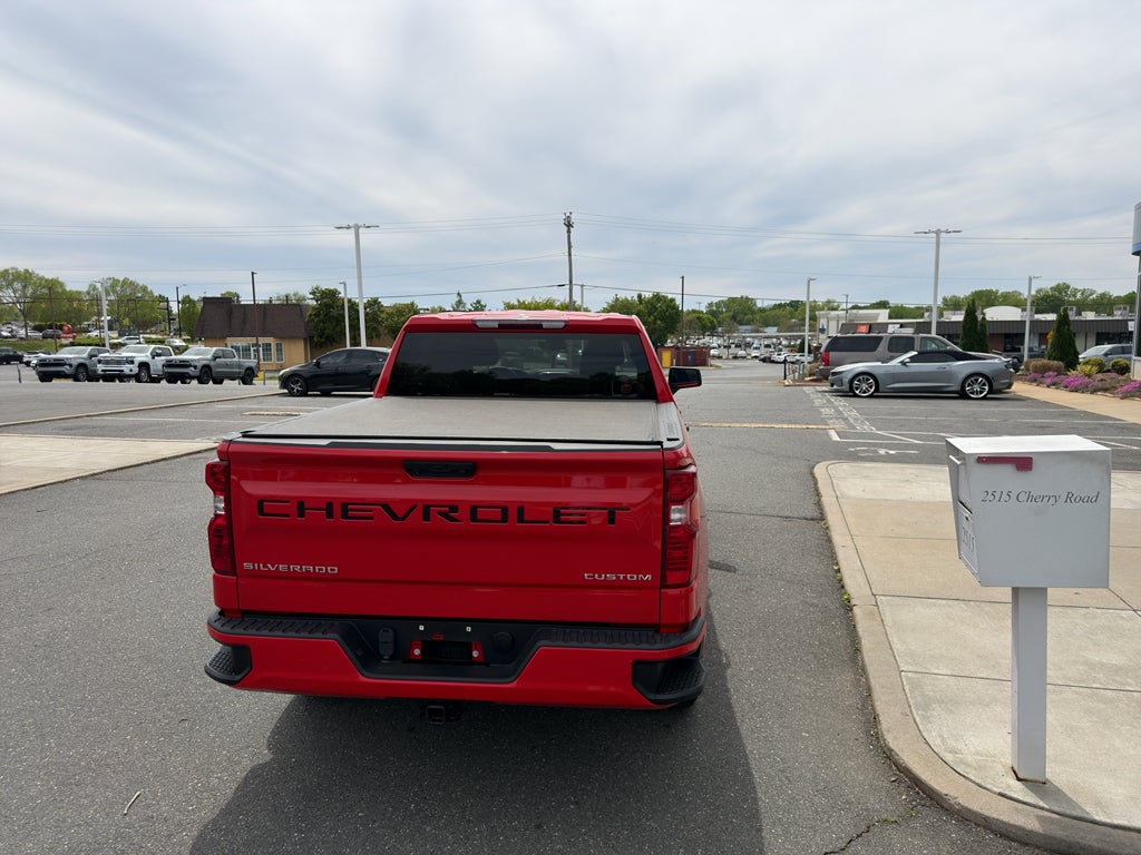 2022 Chevrolet Silverado 1500 Custom