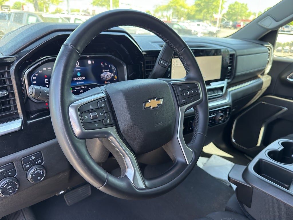 2023 Chevrolet Silverado 1500 LT (2FL)