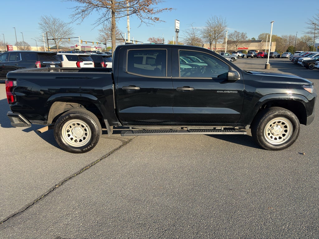 2025 Chevrolet Colorado WT/LT