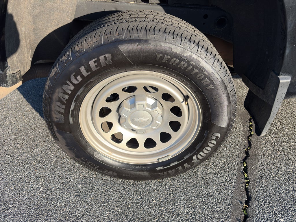 2025 Chevrolet Colorado WT/LT