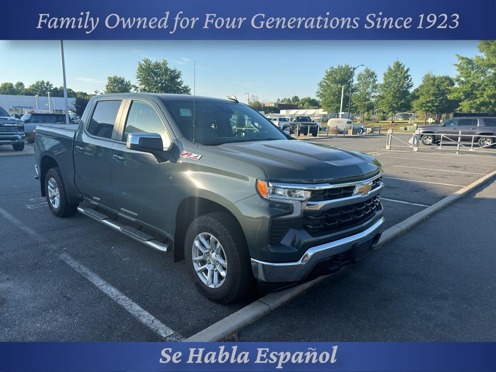 2025 Chevrolet Silverado 1500 LT 4X4 Crew Cab Short Box's photo