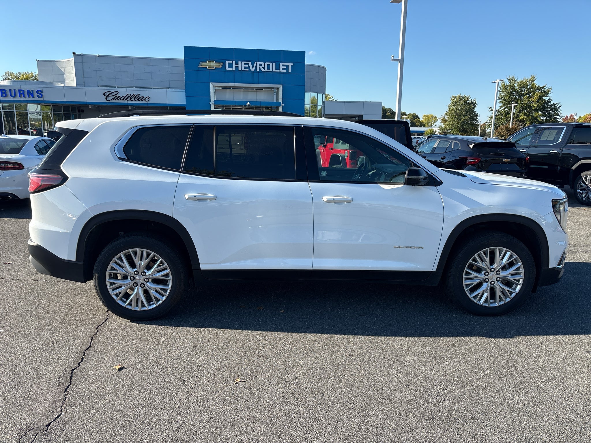 2026 GMC Acadia Elevation