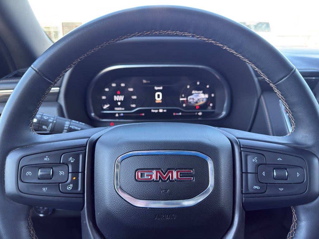 2023 GMC Yukon AT4 - Photo 20