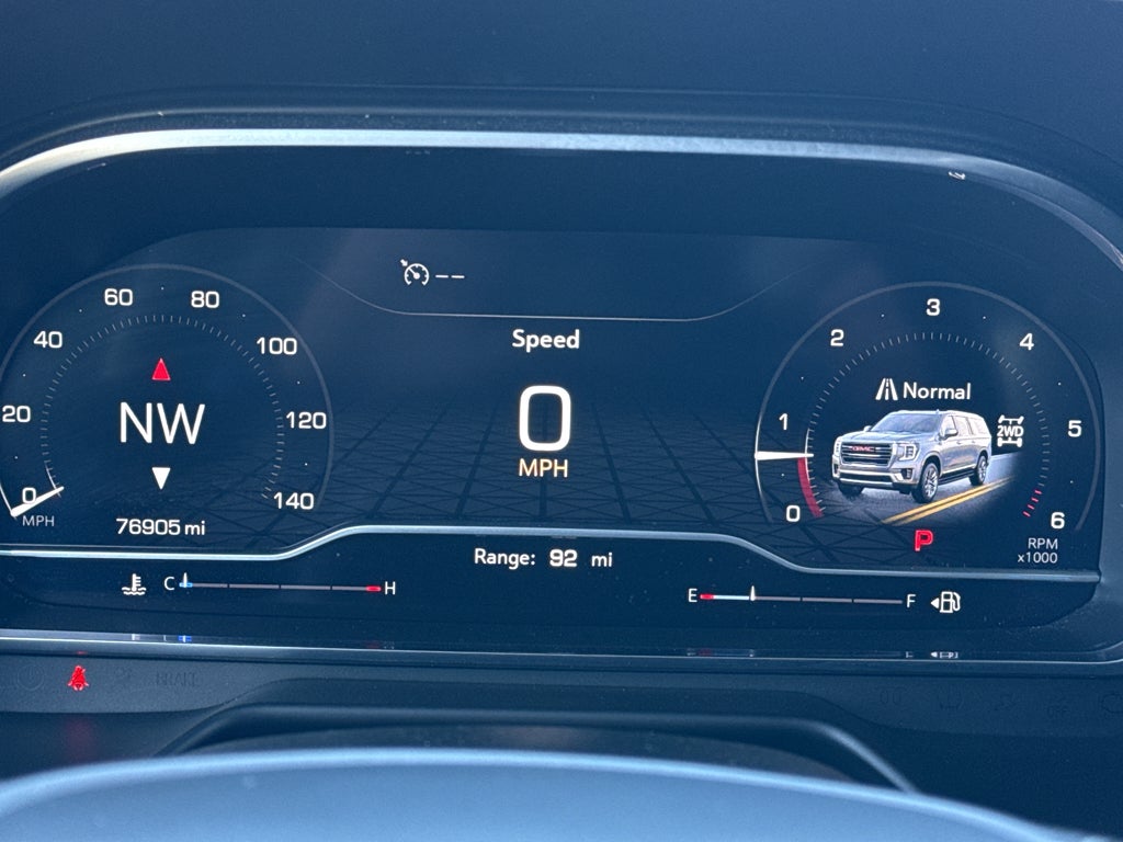 2023 GMC Yukon AT4 - Photo 21