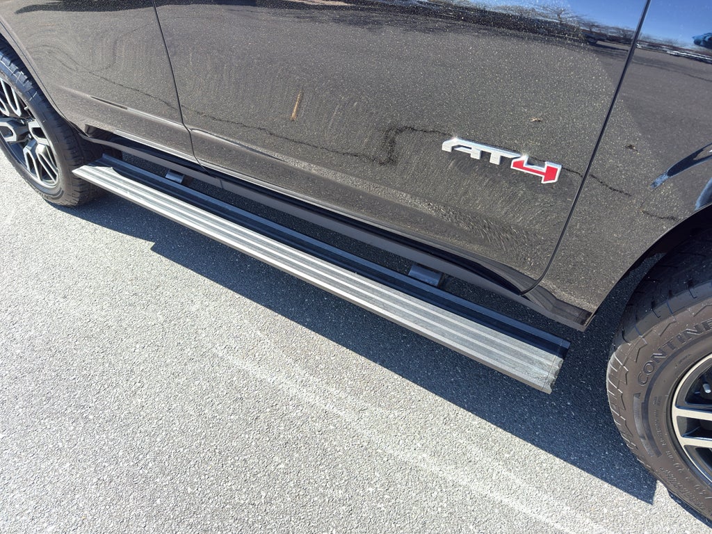 2023 GMC Yukon AT4 - Photo 35