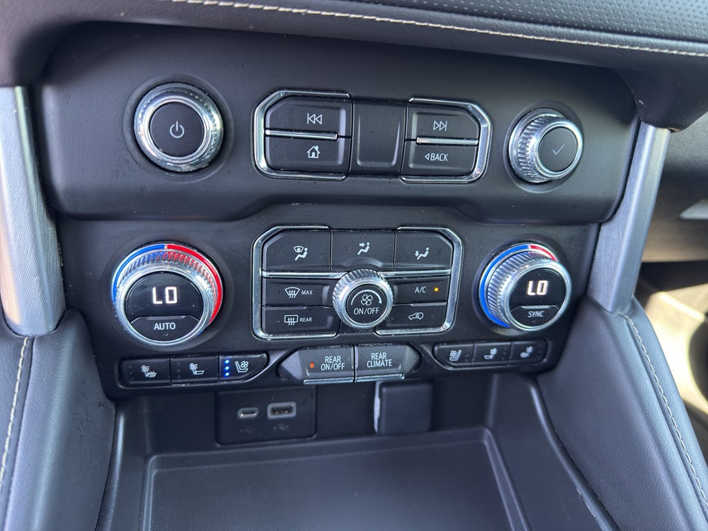 2023 GMC Yukon XL SLT