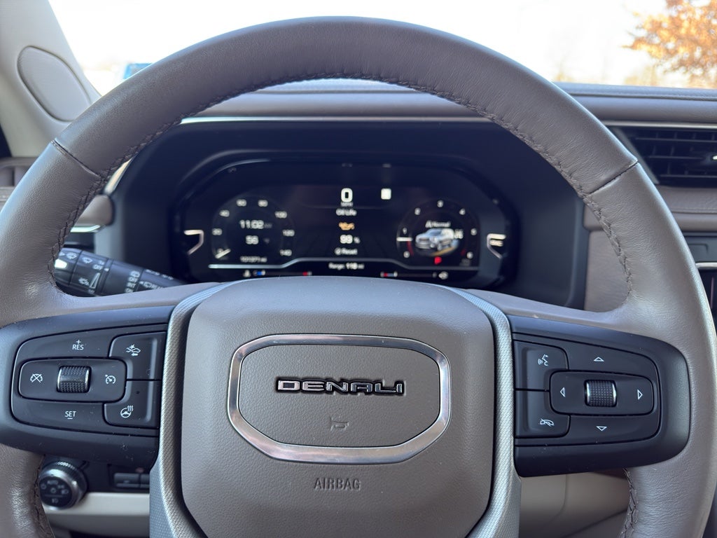 2022 GMC Yukon XL Denali