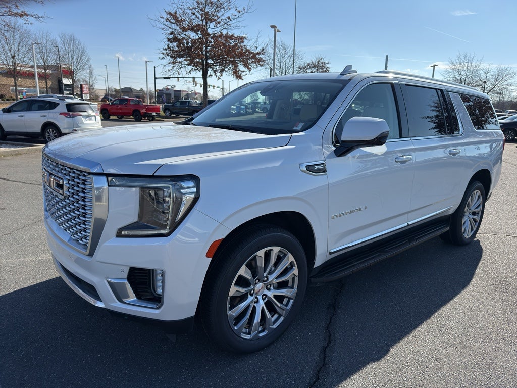 2022 GMC Yukon XL Denali