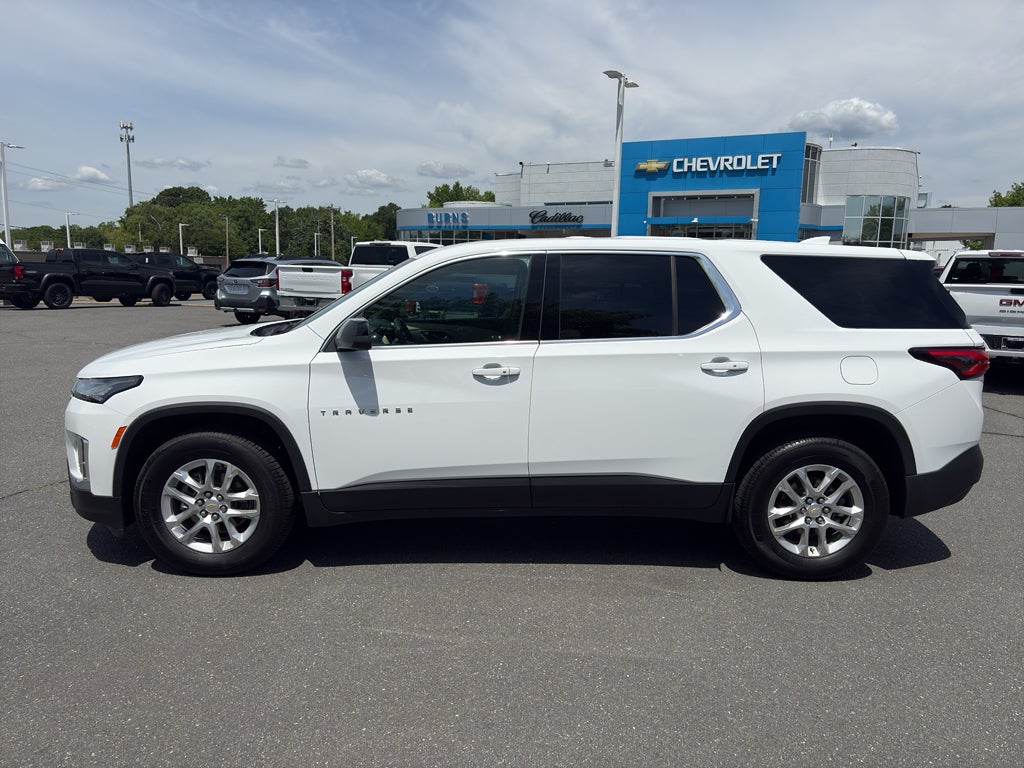 2022 Chevrolet Traverse LS